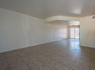 5821 N 59th Dr, Glendale, AZ 85301