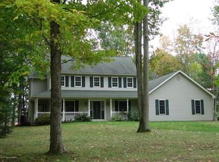 65 Cherokee Dr, Shickshinny, PA 18655