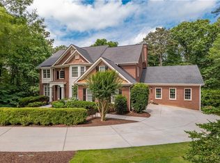 660 Glendalough Ct, Milton, GA 30004