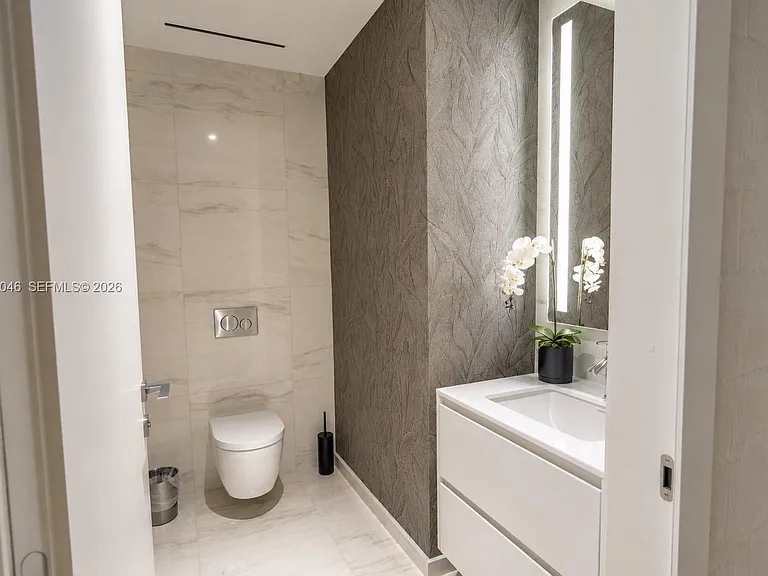 300 Biscayne Boulevard Way #3109W — Photo 4