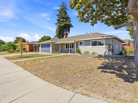 2nd image of 1664 Los Padres Blvd