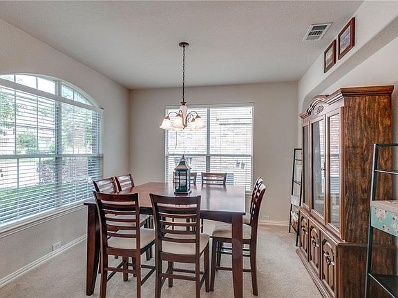 4th image of 4312 Finch Dr