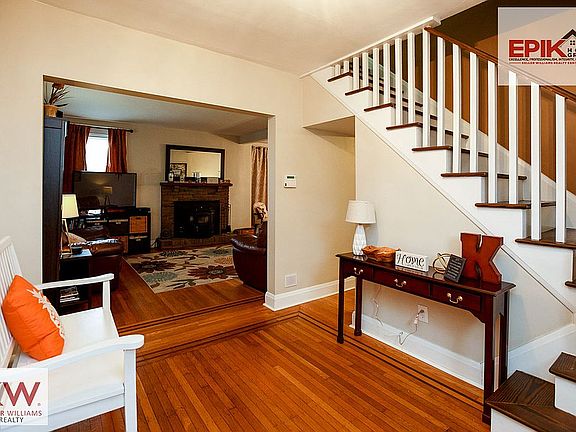 2nd image of 201 Kenwood Ave