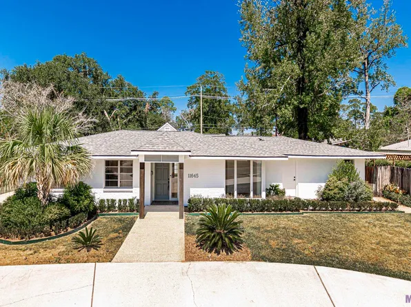 11645 Robin Hood Dr, Baton Rouge, LA 70815