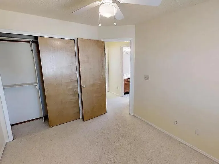 7836 Scarborough Dr — Photo 43