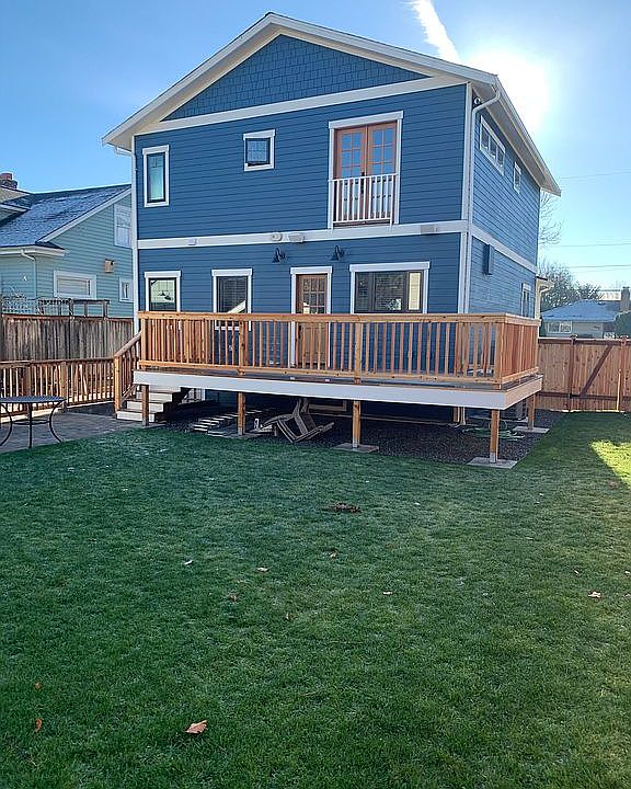 2nd image of 626 NW 78th St