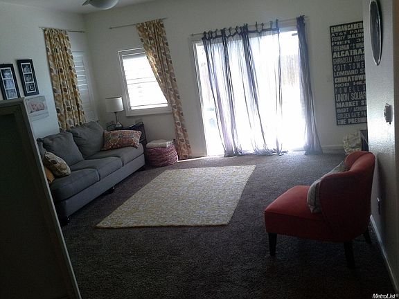 4th image of 2740 Jubilee Dr