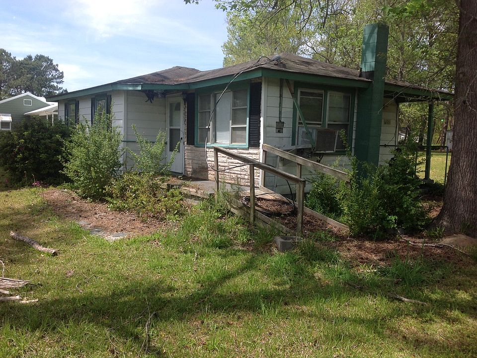2nd image of 2613 Hardee St