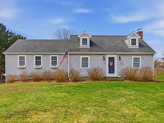 2nd image of 403 Valley Rd