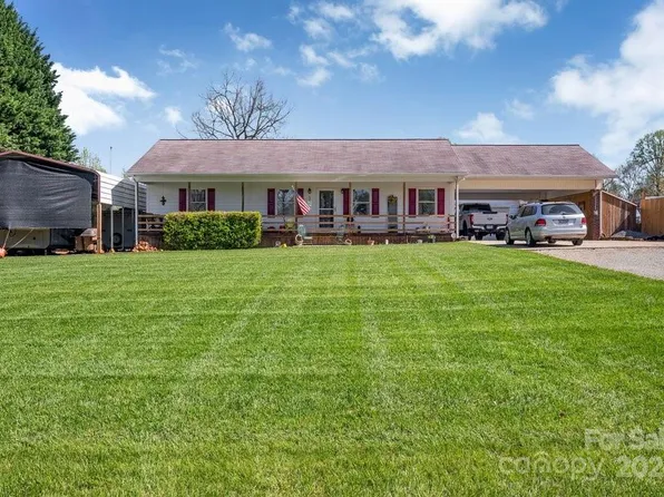 3570 Diesel Dr, Lincolnton, NC 28092