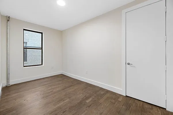 Rented by REAL New York | media 11