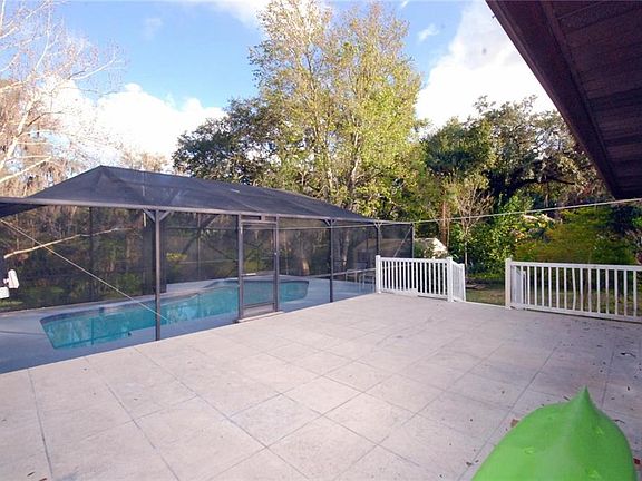 4th image of 11220 Creekview Dr