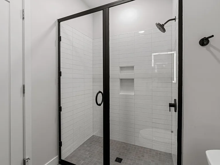 265 S 4th St E #407 — Photo 6