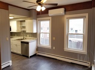 39 Greene St APT 1, Pawtucket, RI 02860