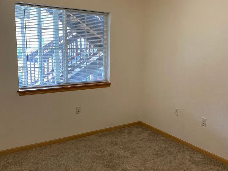 1221 University Ave #B102 — Photo 16