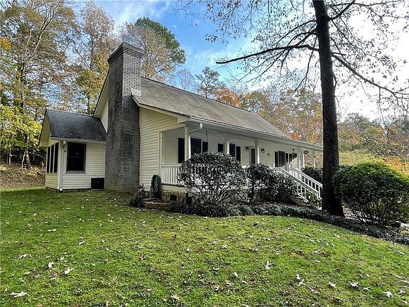2nd image of 59 Forest Glen Dr