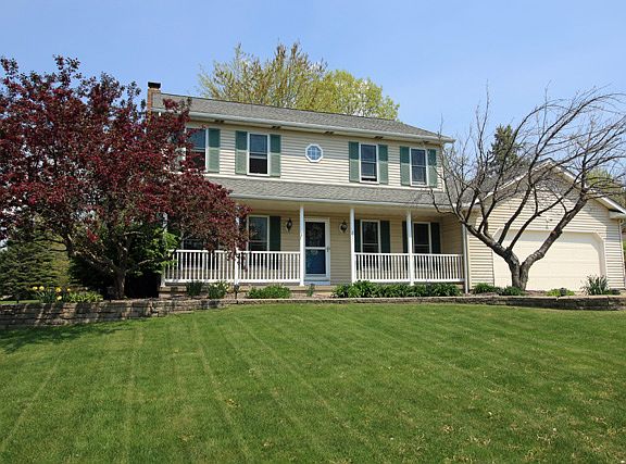 2nd image of 2471 Brafferton Ave