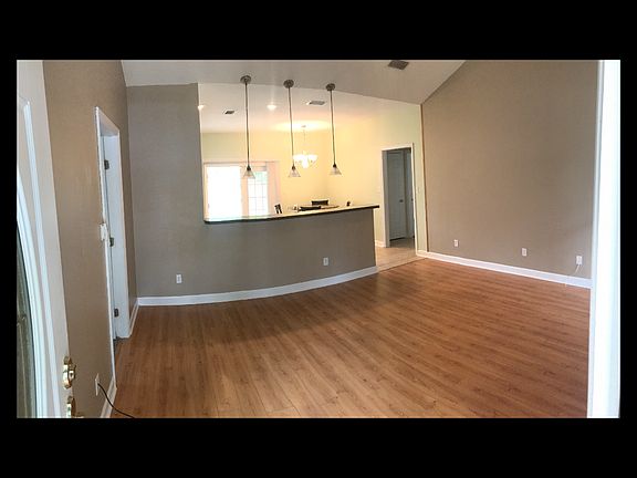 2nd image of 18 Provo Pl