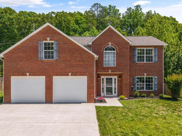 1524 Pebble Shore Ln, Knoxville, TN 37931
