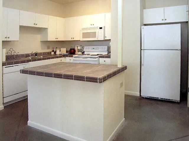 Tribune Lofts — Photo 8