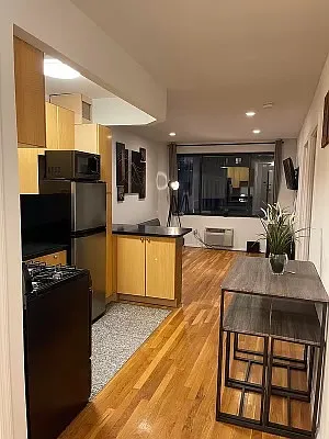 Rented by Avenues Real Estate | media 14