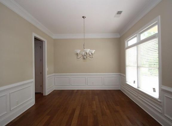 5th image of 530 Warm Springs Ct