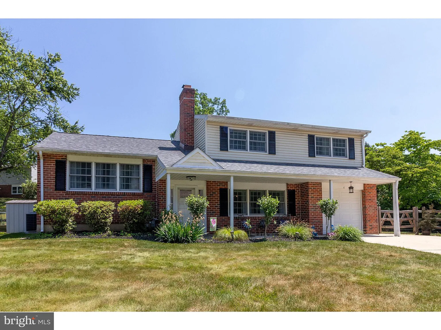 4 Duvall Ct photo 1