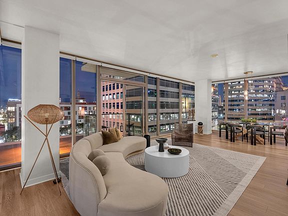 2nd image of 38 N Almaden Blvd Unit 923