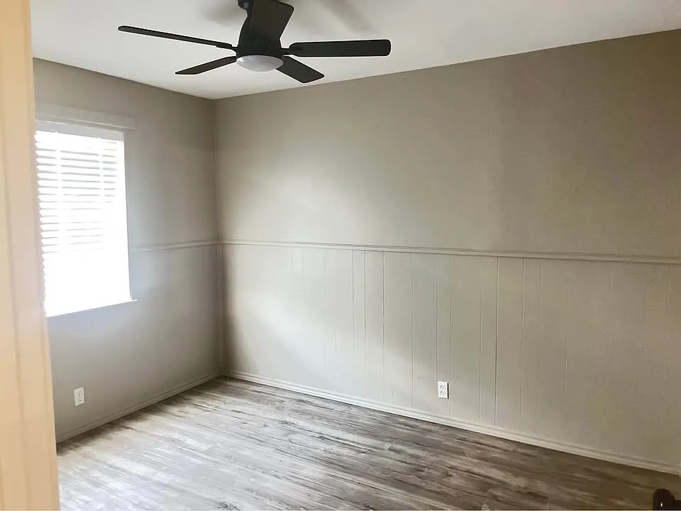 207 N Winchester Way — Photo 3
