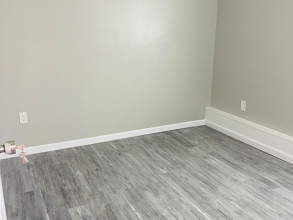 1st image of 4182 Bell Ave #2