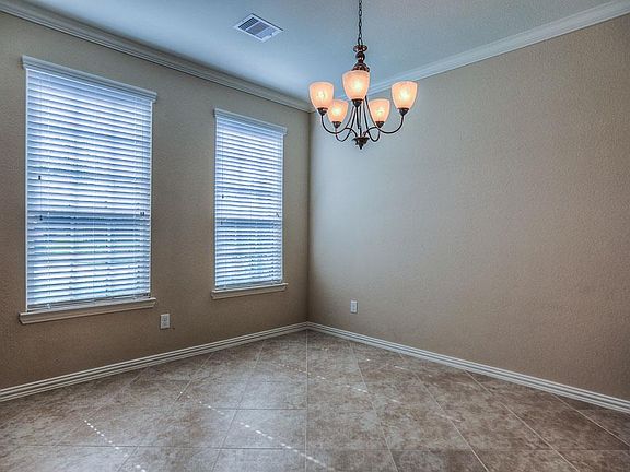 5th image of 16138 Fairway Creek Cir