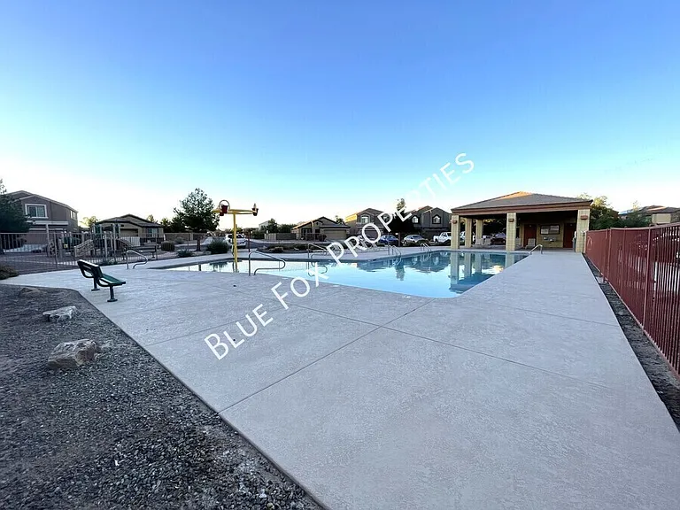 8721 N Black Pine Dr — Photo 10