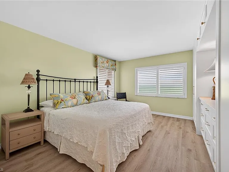 3443 Gulf Shore Blvd N #809 — Photo 15
