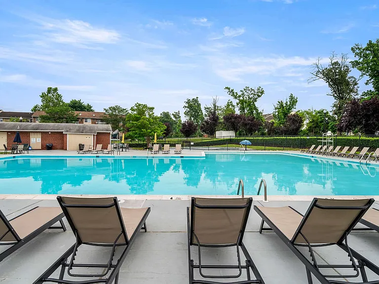 commons-at-whitemarsh-22