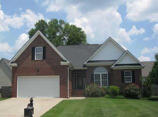 818 Westin Ct, Chattanooga, TN 37421