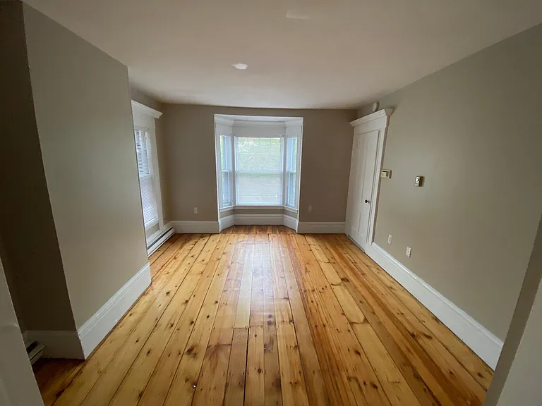 52 State St #1 — Photo 11