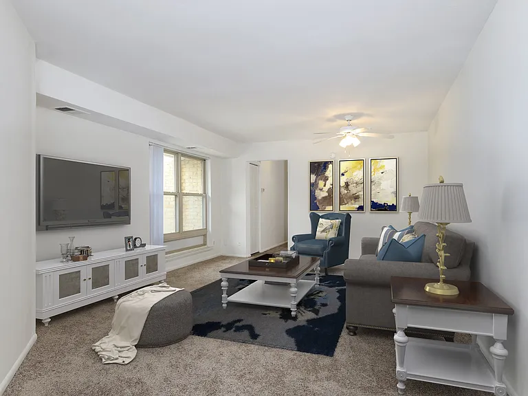 Berkdale Apartments — Photo 12