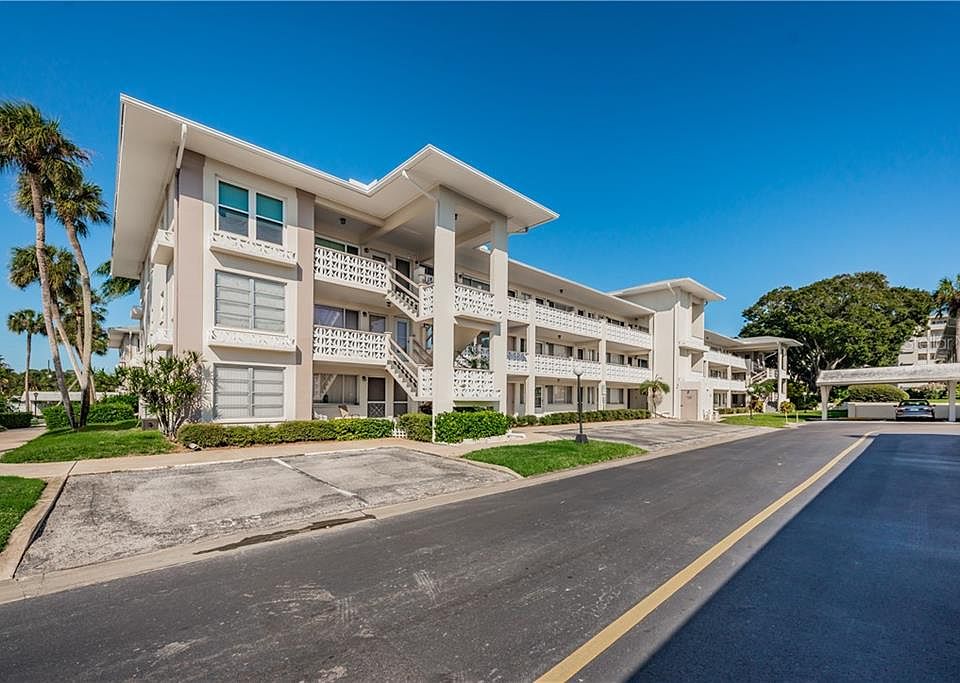 1st image of 1235 S Highland Ave #2-102