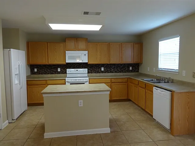 7522 Drake Cyn — Photo 2