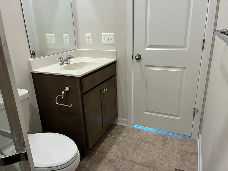 2062 Whithorn Hl — Photo 40
