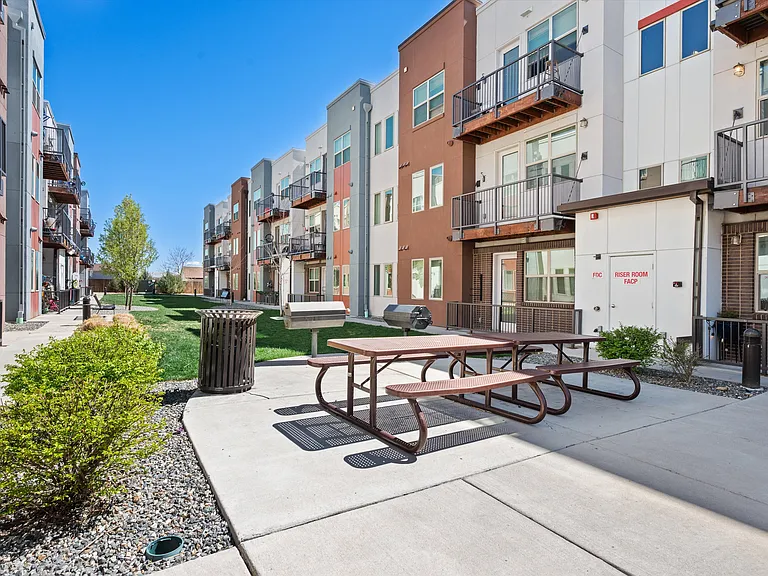 Baker School Apartments — Photo 14