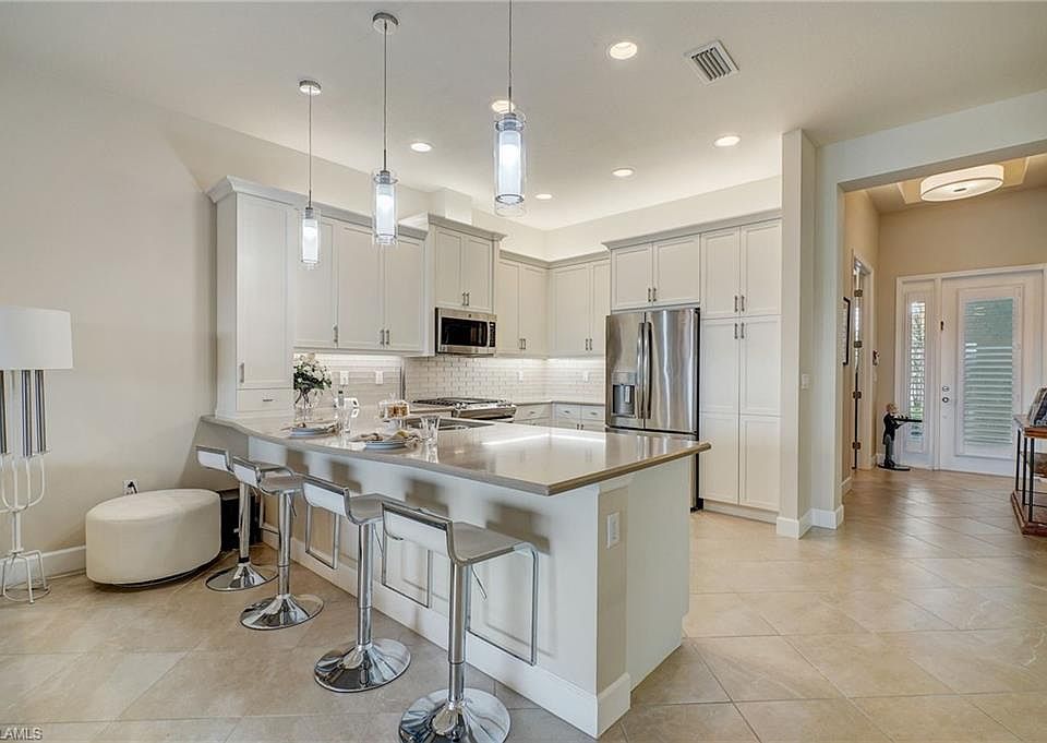 1st image of 28540 Burano DR