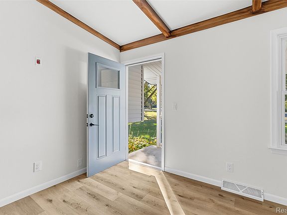 5th image of 2052 N Vassar Rd