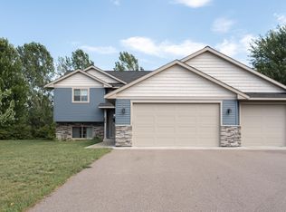 704 11th Ave SW, Rice, MN 56367