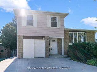 3 Geneva Cres, Brampton, ON L6S 1K7