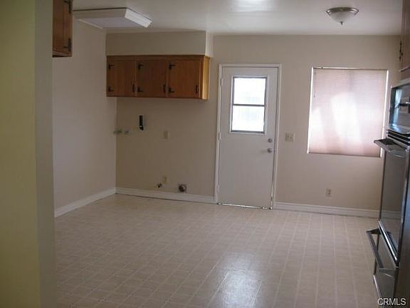 4th image of 528 N Osborn Ave