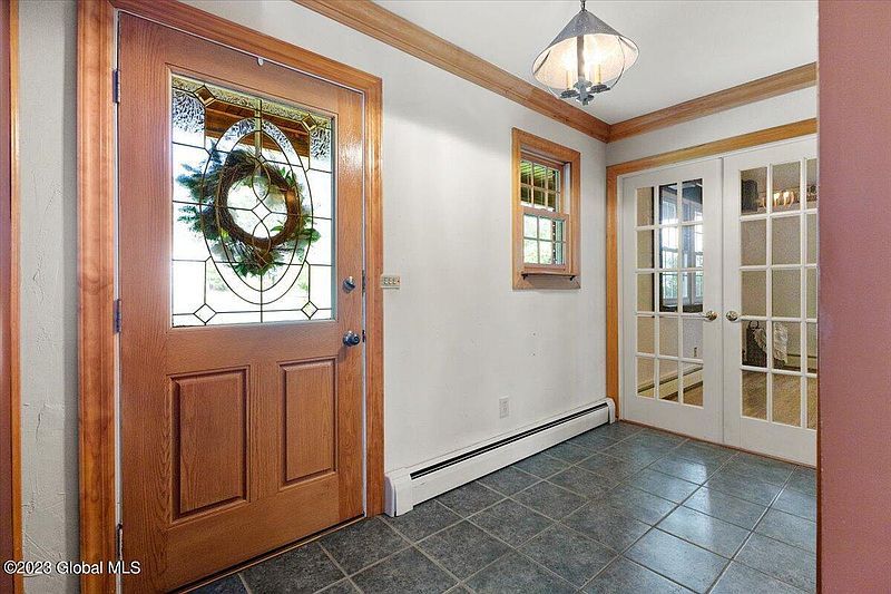 5th image of 29 N Hill Drive