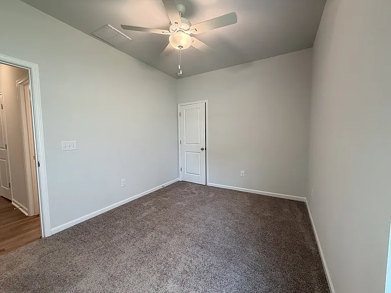 512 Outpost Way — Photo 15