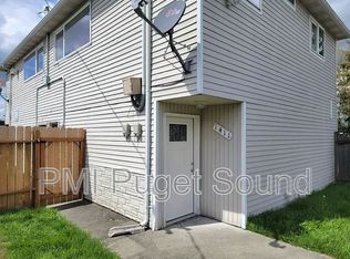 1411 N 4th St, Renton, WA 98057