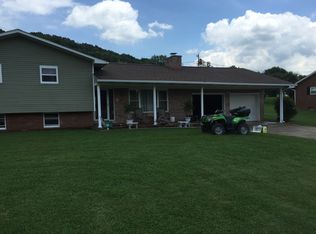 1842 Ravenswood Rd, Ravenswood, WV 26164